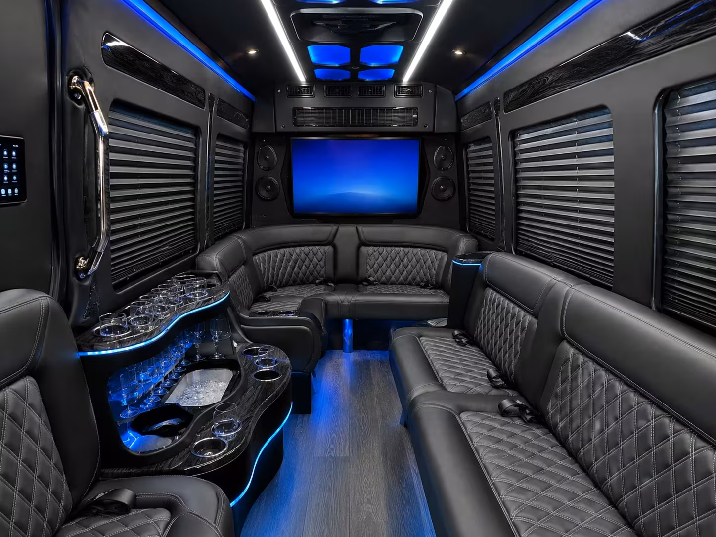 corporate event and team building transportation in kissimmee