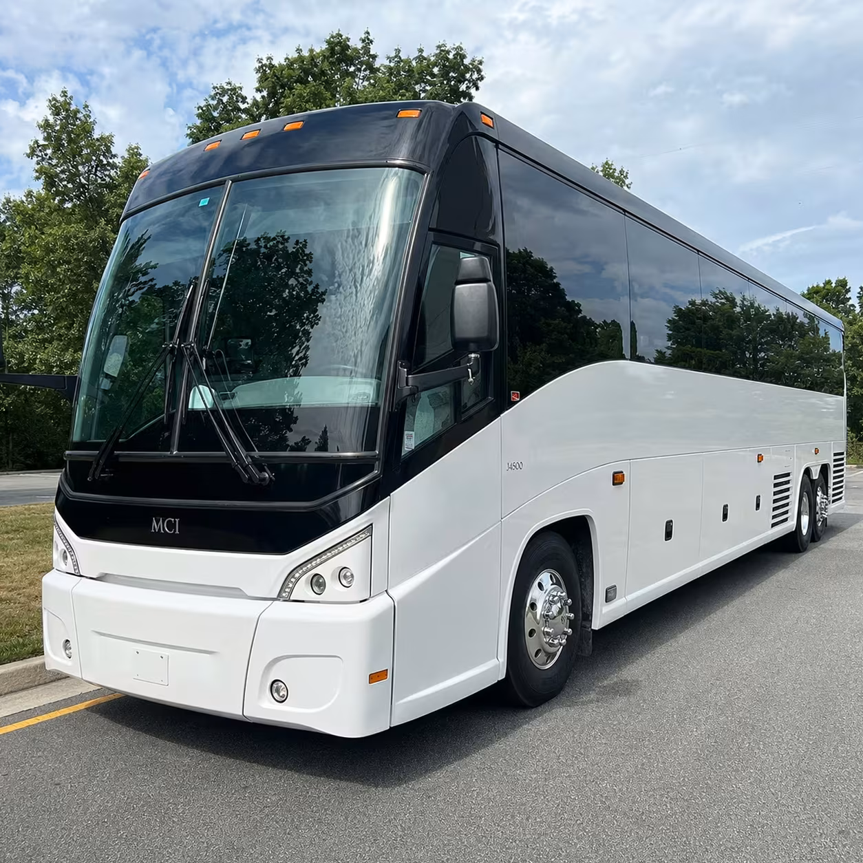 kissimmee charter bus rentals for conventions and corporate teams