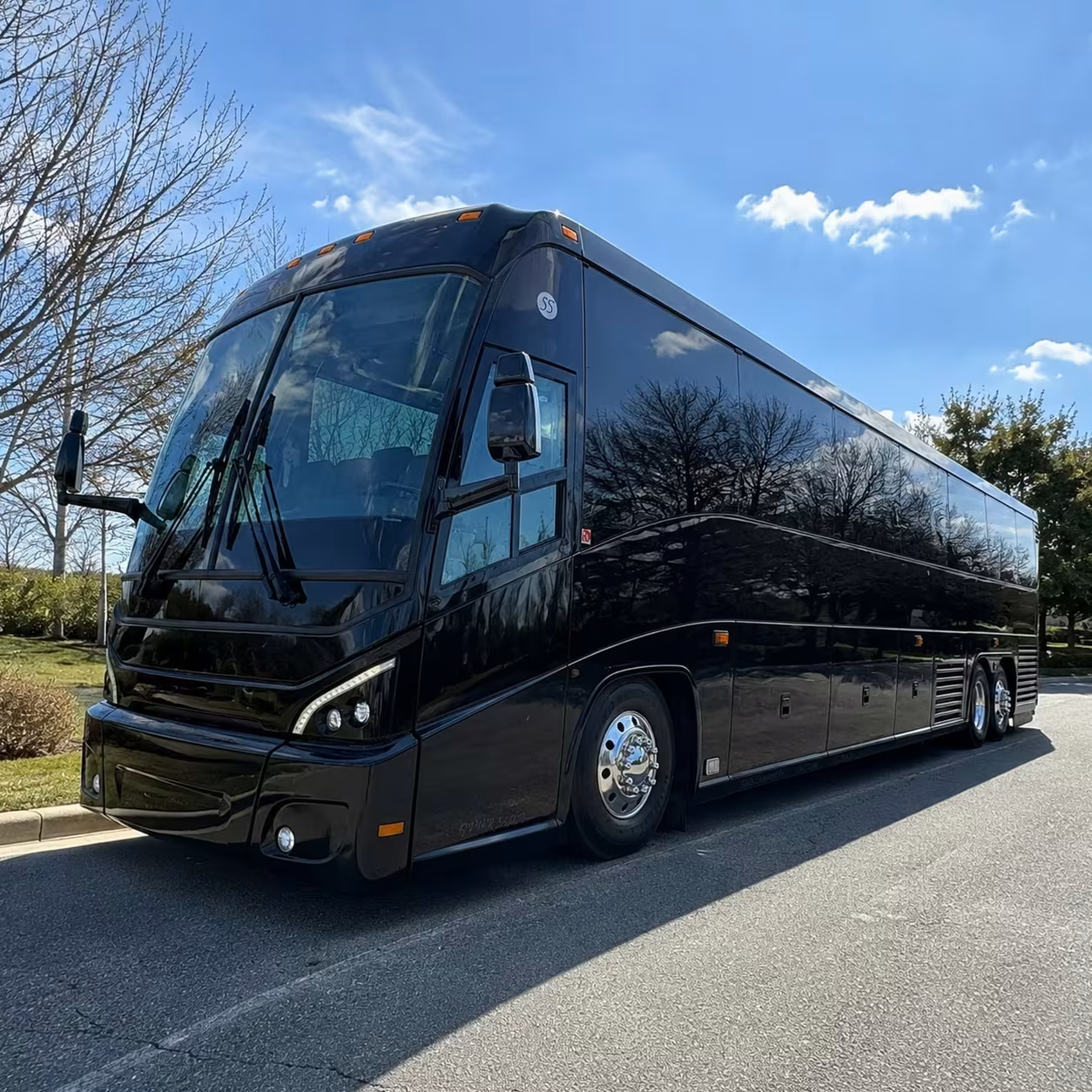 kissimmee construction crew charter bus rentals