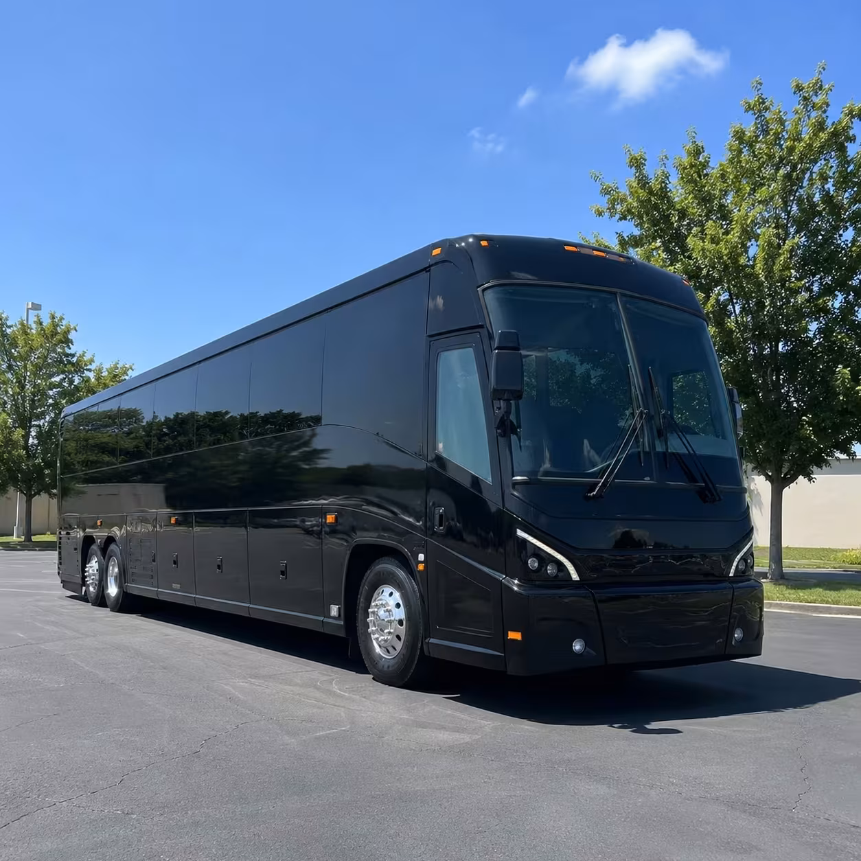 kissimmee employee shuttle buses to orlando international airport