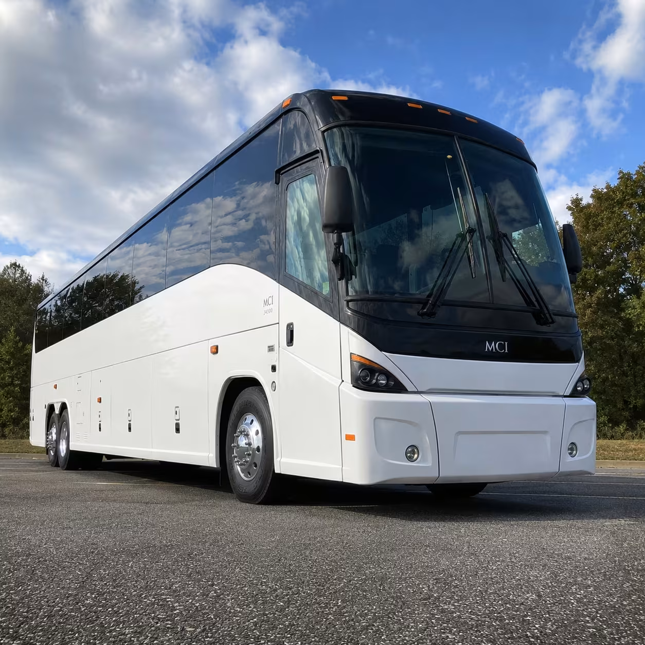 kissimmee resort and hospitality employee shuttle buses