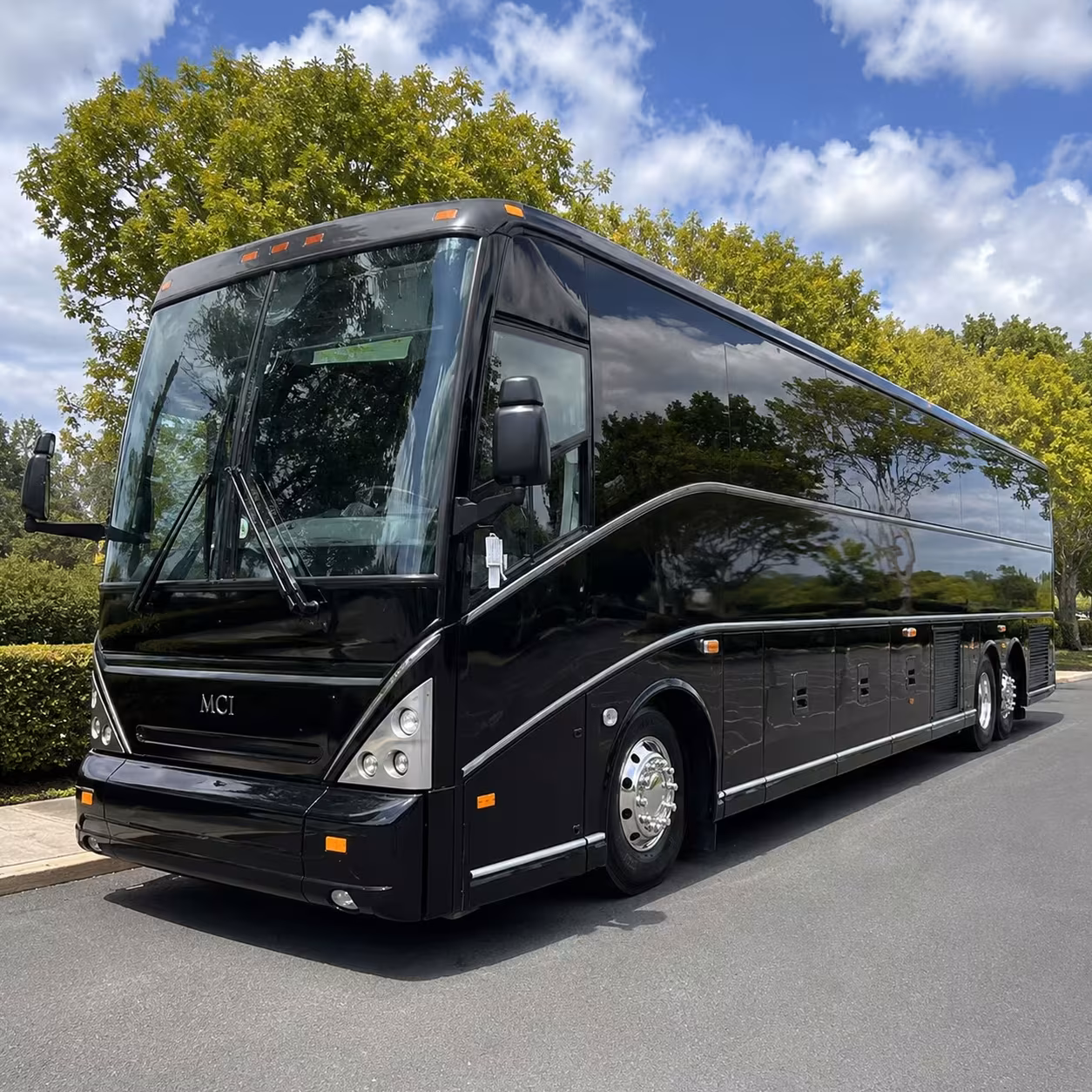 kissimmee shuttle buses to camping world stadium and ucf concerts