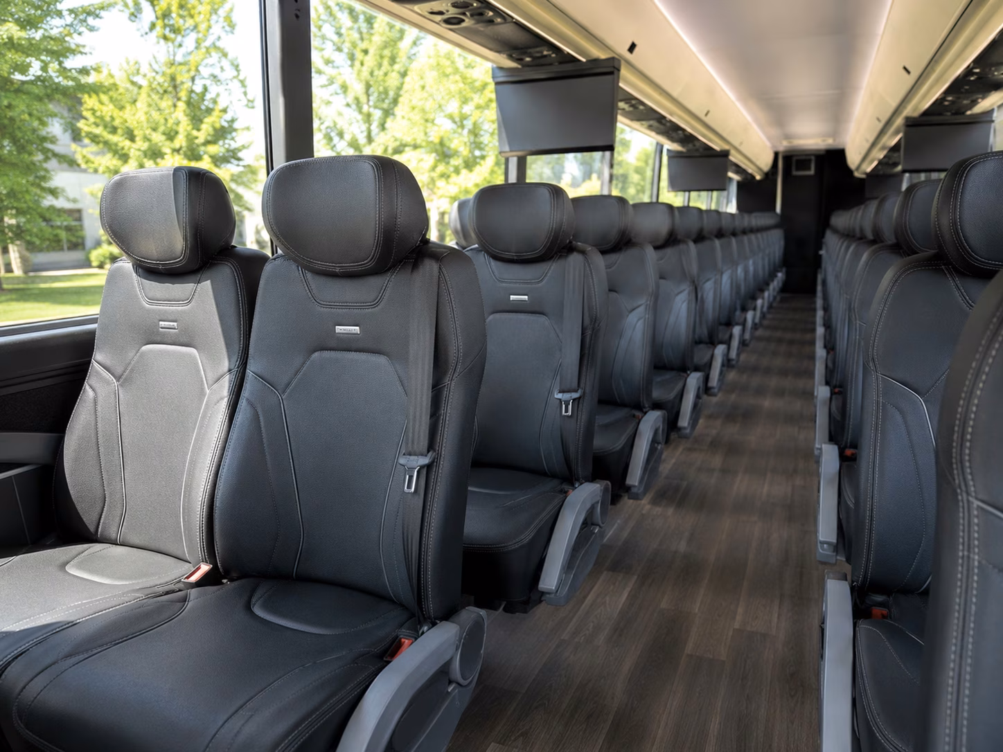 kissimmee wedding shuttle buses between resort hotels and venues