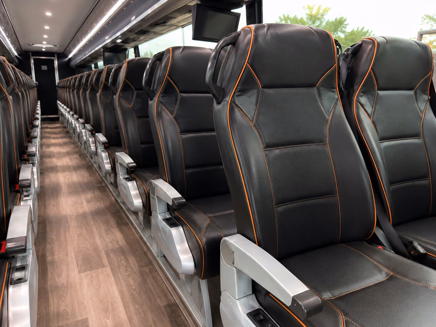kissimmeecharter bus rental